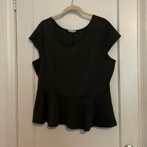 Zénana Signature Peplum Top